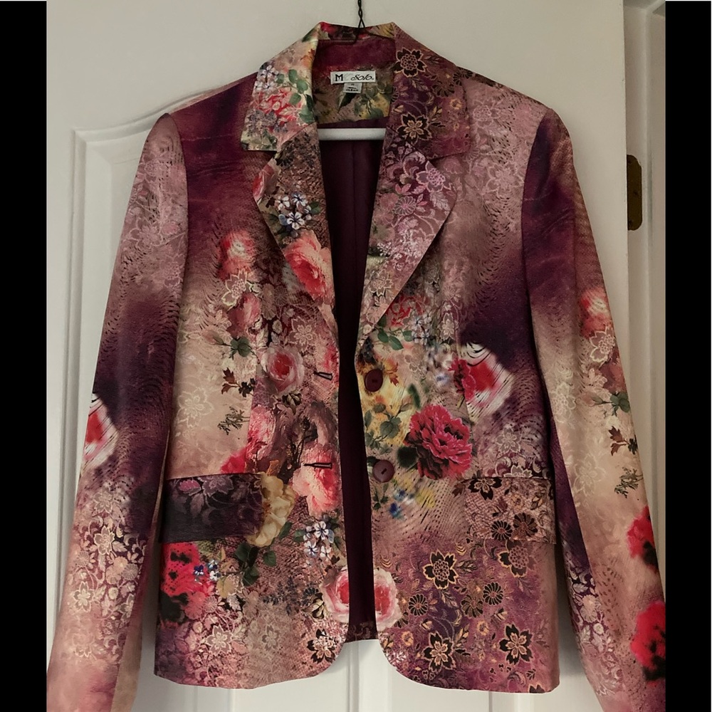 Multi color jacket